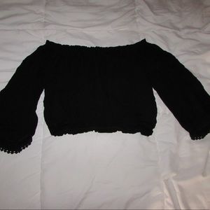 ⭐️Off The Shoulder Crop Top